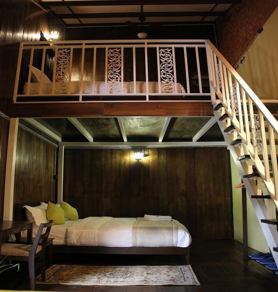Hotel Ke-Lan-Tan House George Town Esterno foto