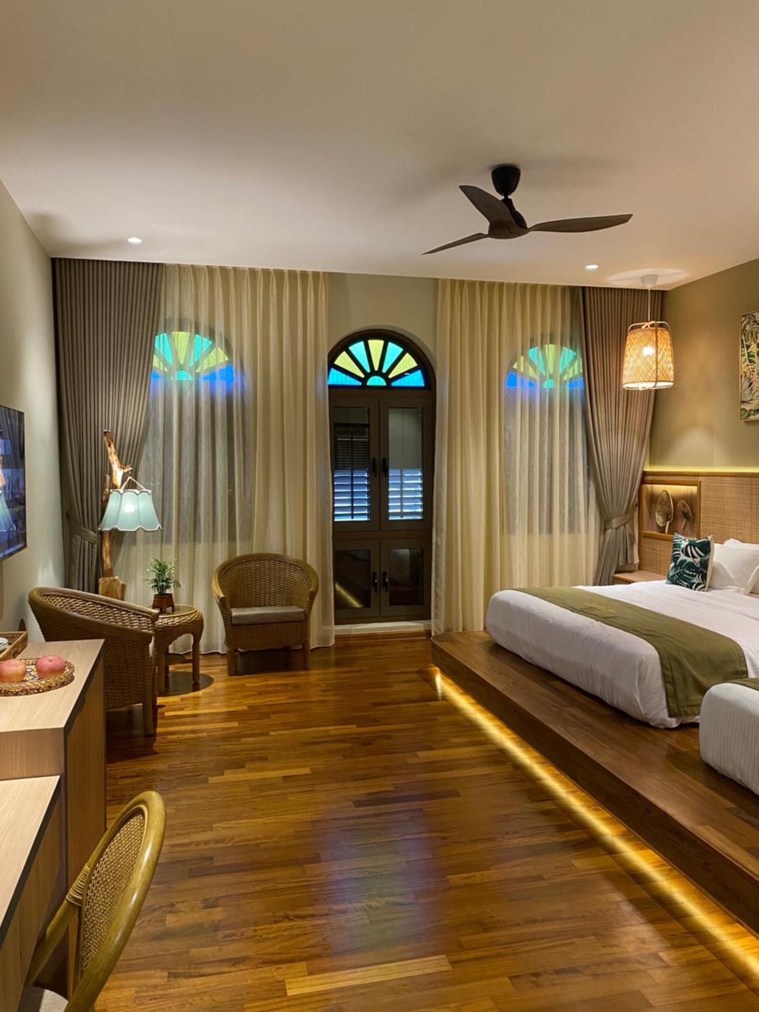Hotel Ke-Lan-Tan House George Town Esterno foto