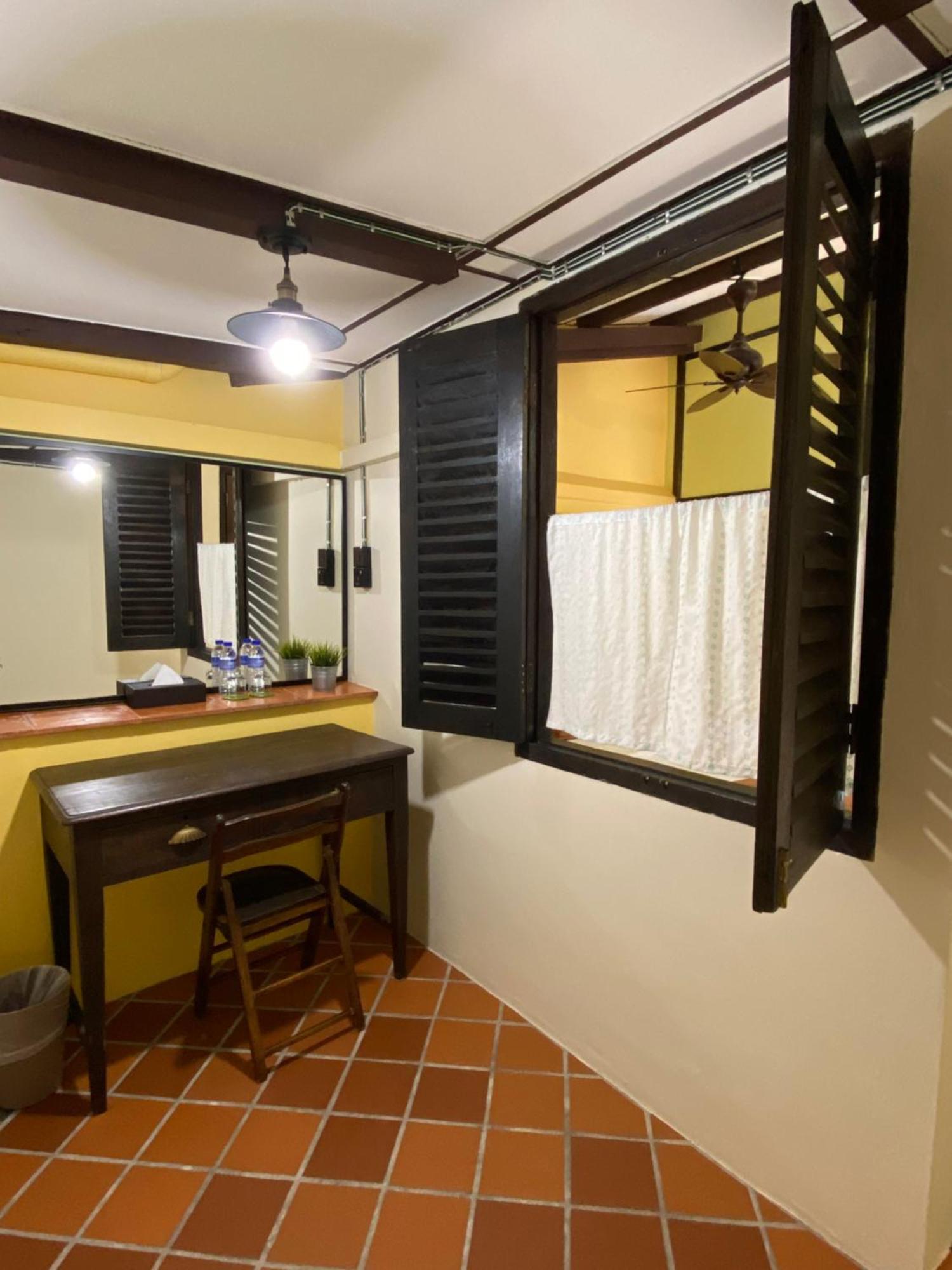 Hotel Ke-Lan-Tan House George Town Esterno foto