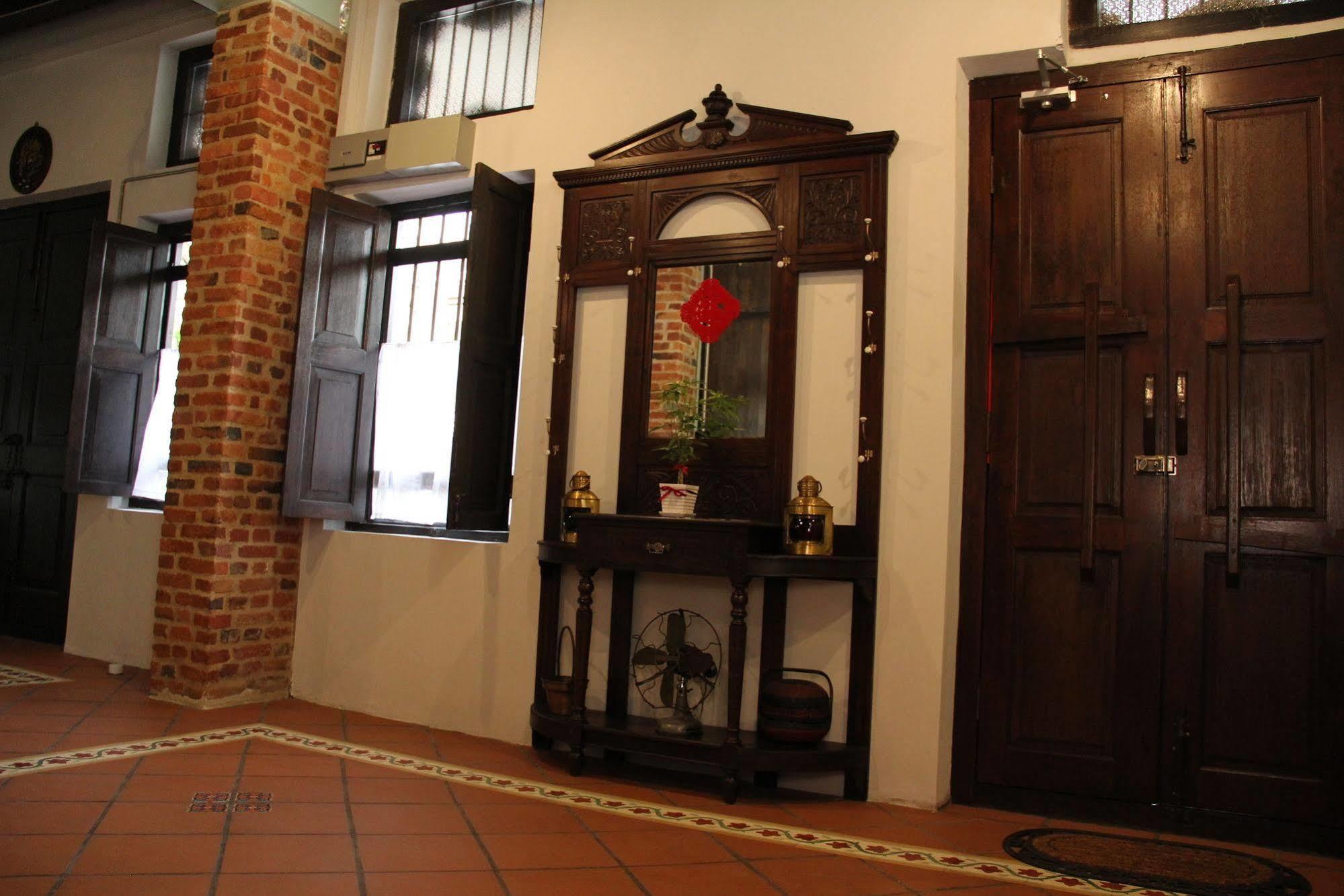 Hotel Ke-Lan-Tan House George Town Esterno foto